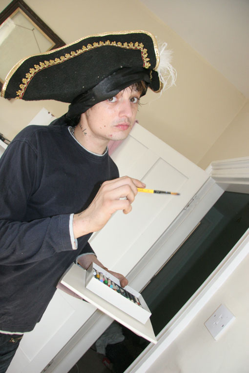 A Day at Pete Doherty's House / Wiltshire / Mutiny