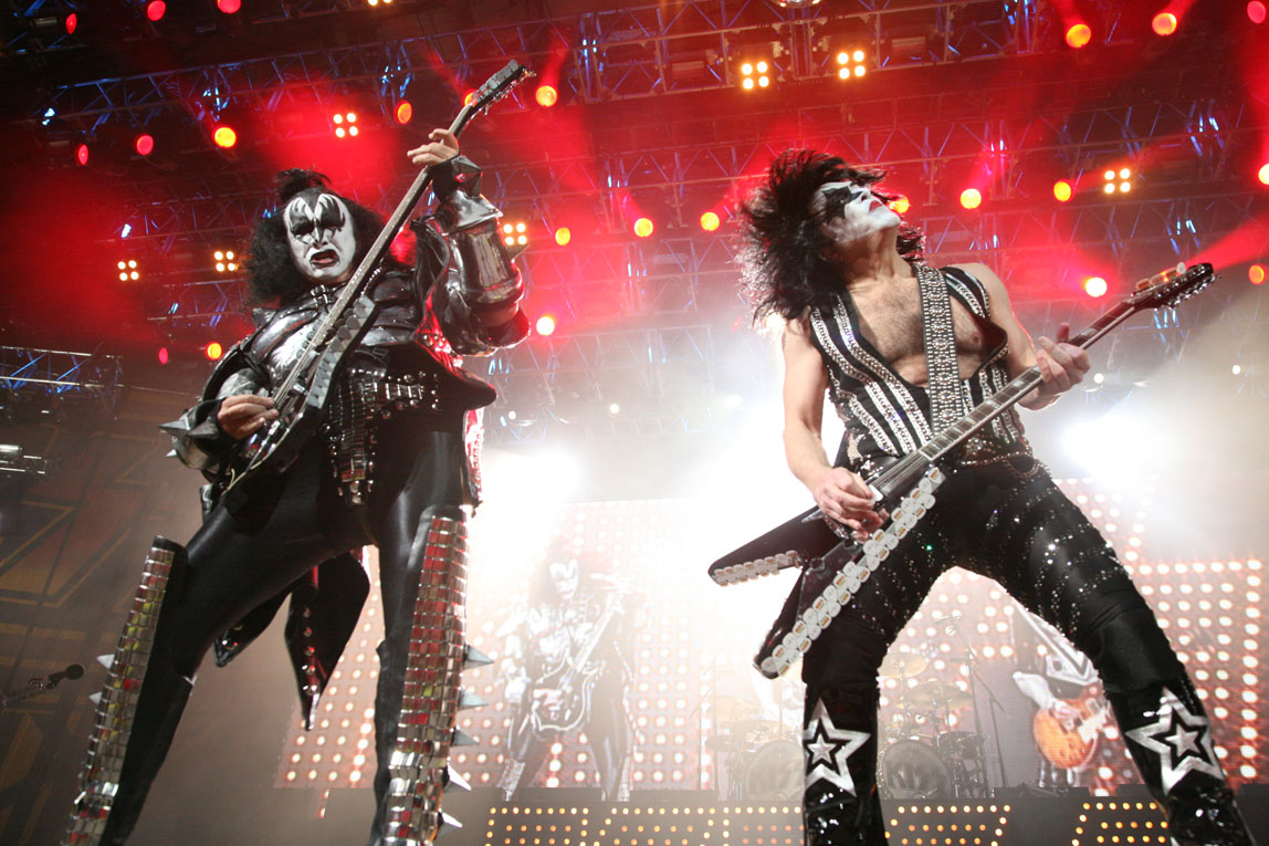On tour with KISS / Houston / Texas / gene & paul